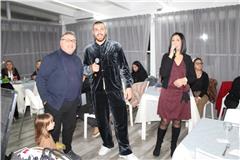 strippedCaption